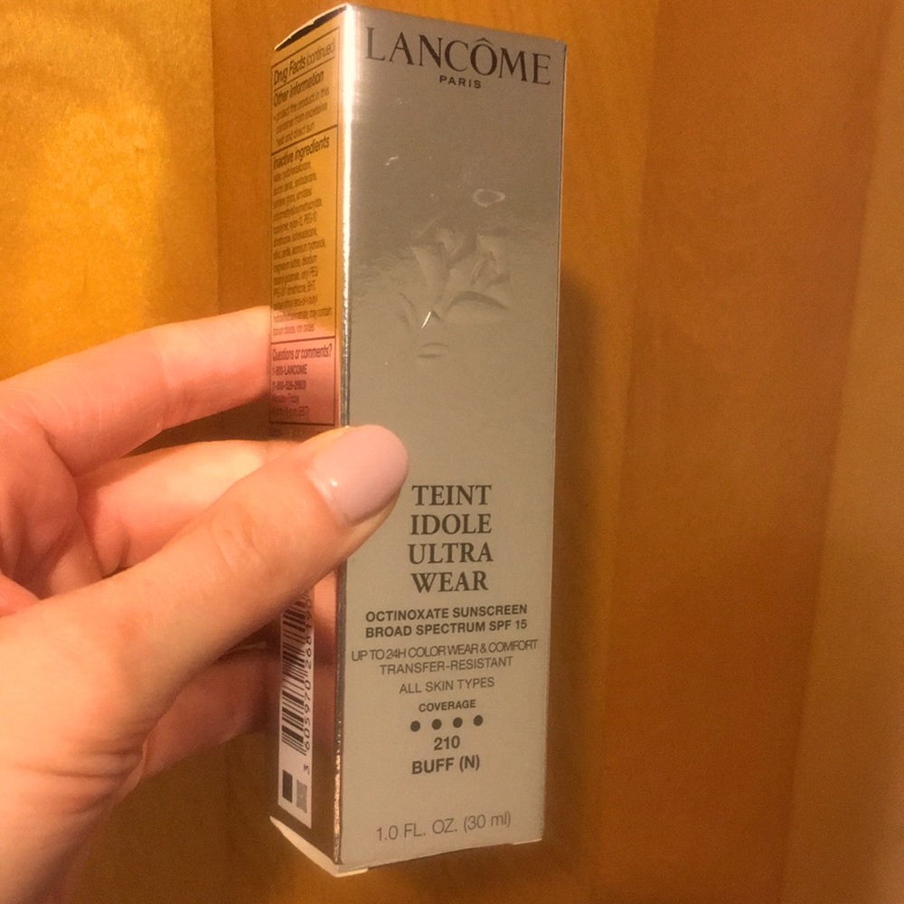 Lancôme Teint Idole Ultra Wear Foundation Buff 210